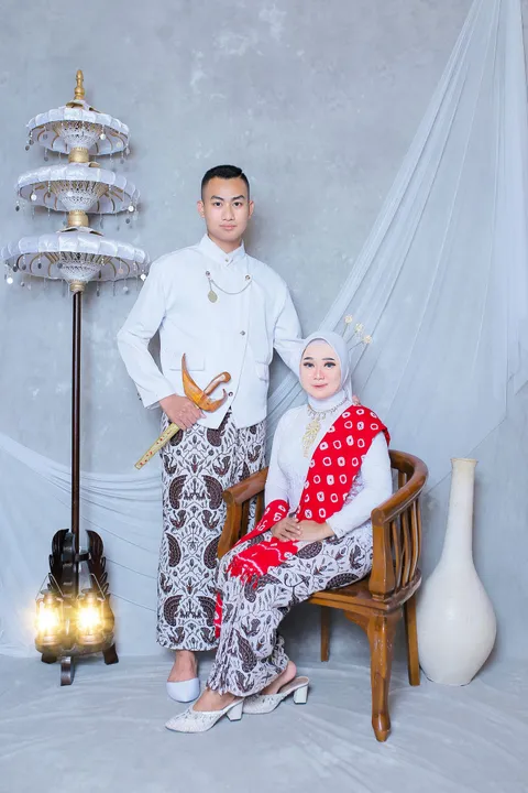 Foto sampul undangan Eka & Faiq