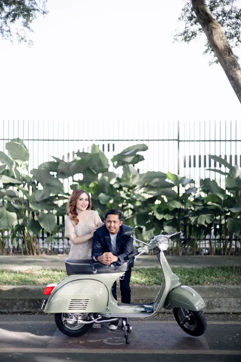 Foto sampul undangan Iqbal & Devalia