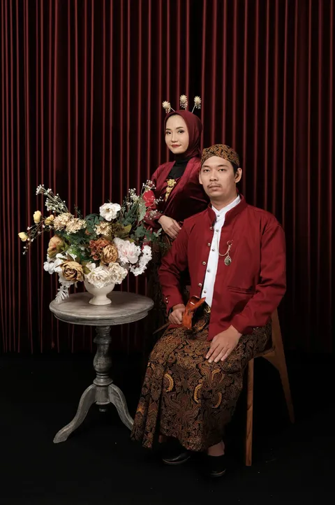 Foto sampul undangan Regian & Cintya