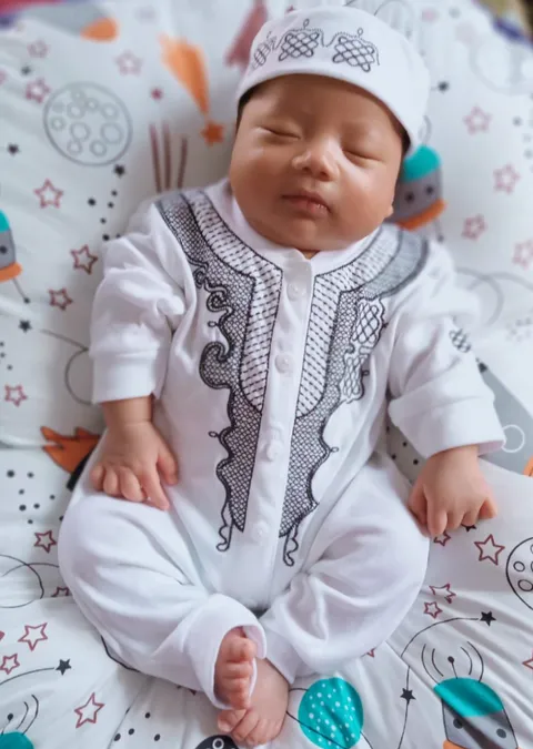 Foto sampul undangan Tasyakuran&Aqiqah_Azzam