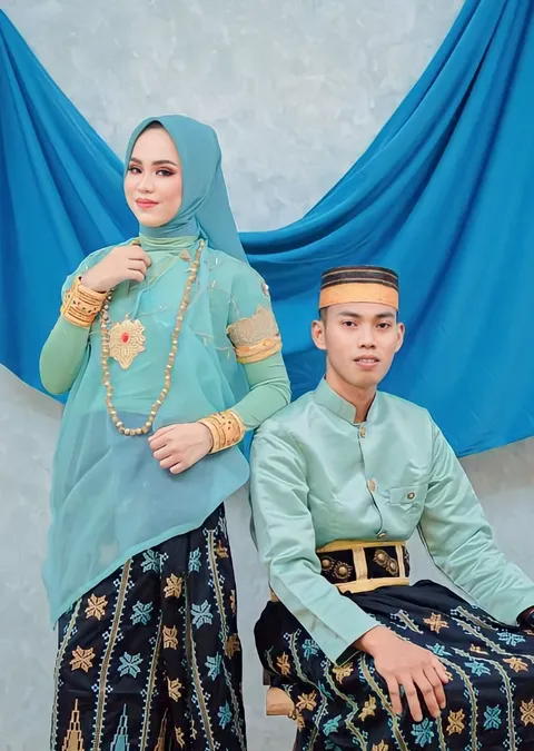 Foto sampul undangan Lusi & Dandi