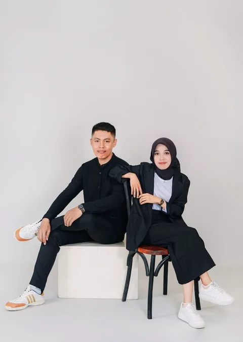 Foto sampul undangan Amin & Dewi Masitoh