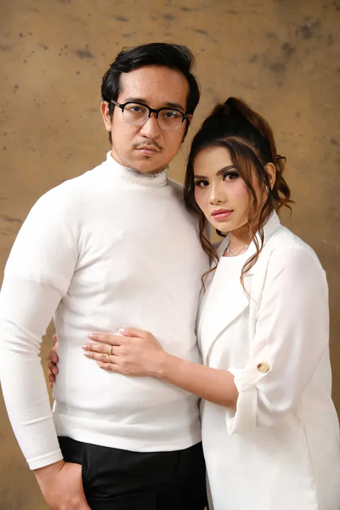 Foto sampul undangan Isah Juliana & Roihan