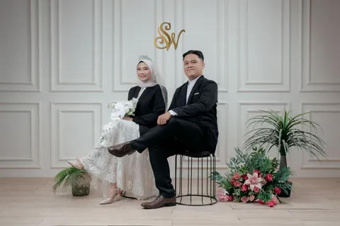 Foto sampul undangan Wisnu & Syintia