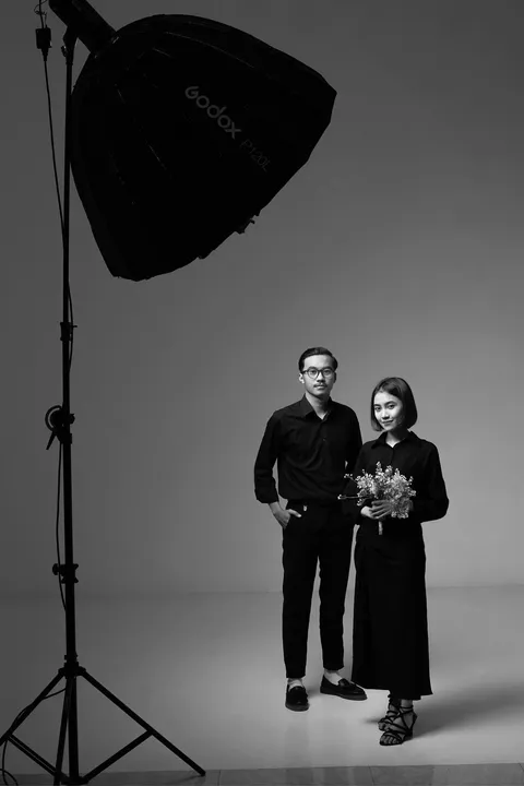 Foto sampul undangan Jaka & Dini