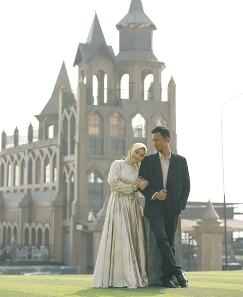 Foto sampul undangan Rizki Ardiansyah & Yunita Widiyaningrum