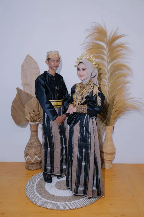 Foto sampul undangan Vikri & Ika
