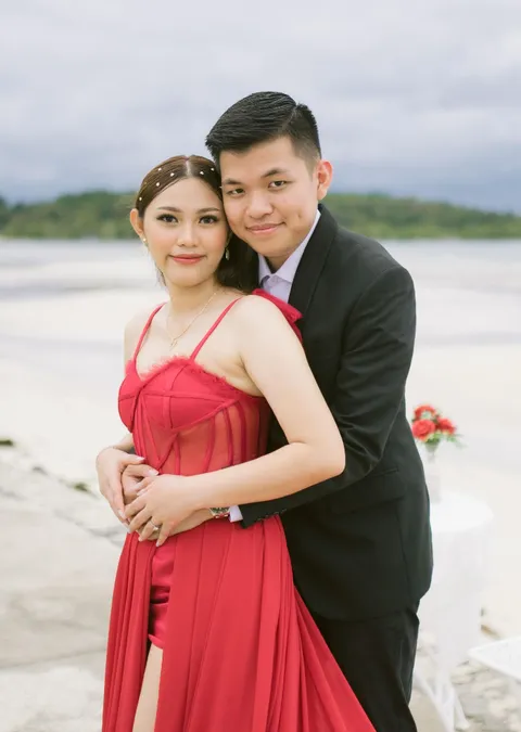 Foto sampul undangan Erika & Deddy