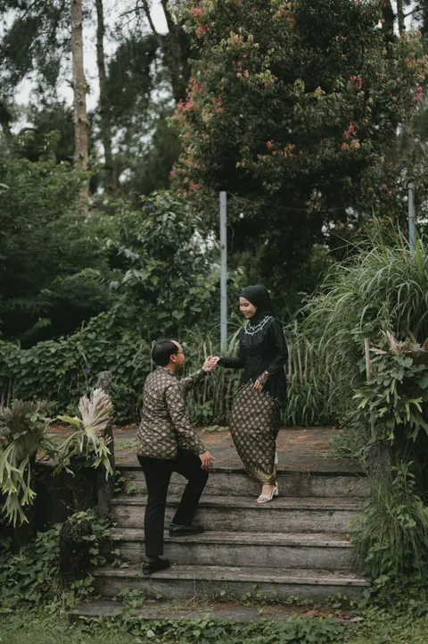 Foto sampul undangan Ris & Anugerah