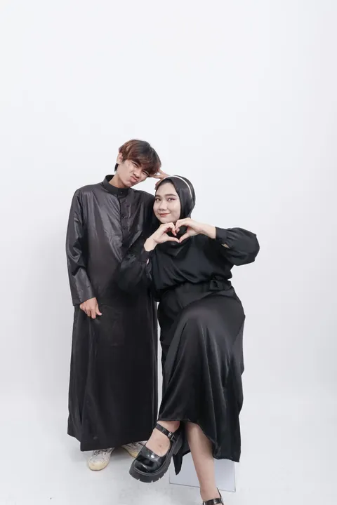 Foto sampul undangan Lidya & Akmal