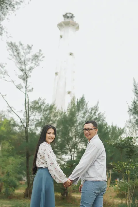 Foto sampul undangan Christine & Christian