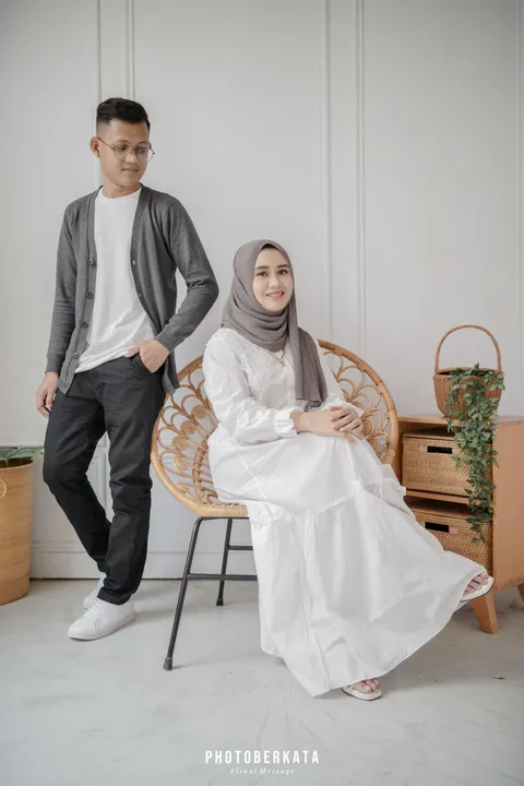 Foto sampul undangan Fahrurrozi Nasrullah & Vita Anggraini