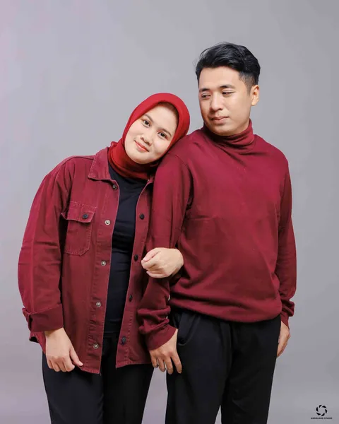 Foto sampul undangan Lisa & Riswanda
