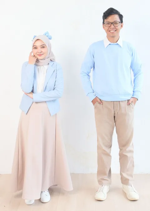 Foto sampul undangan Mia & Dwi