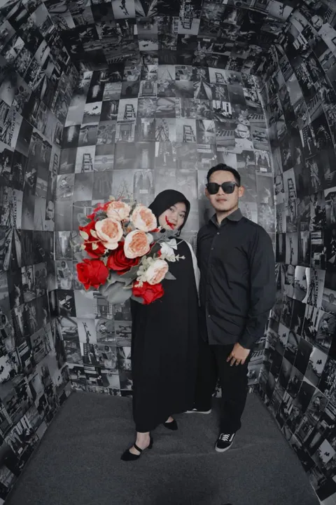 Foto sampul undangan Sela & Andri
