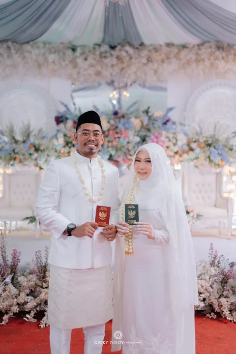 Foto sampul undangan Ngunduh Mantu