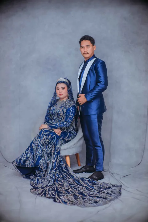 Foto sampul undangan Rini & Aken