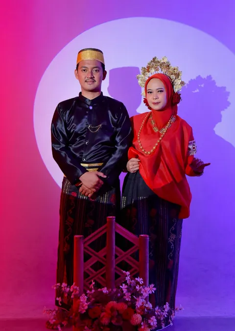 Foto sampul undangan Rifki & Putri