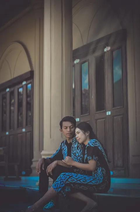 Foto sampul undangan Alfriani Liku Karua & Charles Deni Susanto