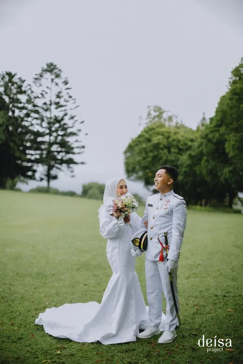 Foto sampul undangan Reno & Triyani
