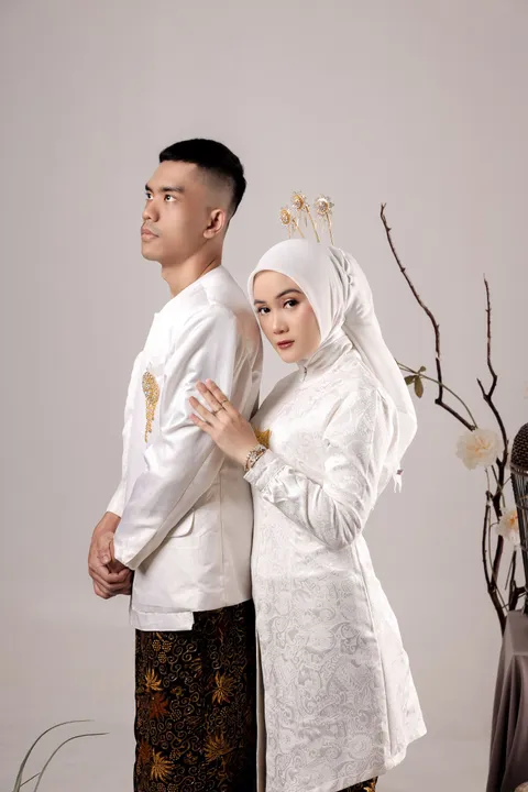 Foto sampul undangan Primus & Hanifah