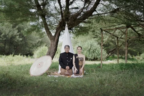 Foto sampul undangan Egar & Ira