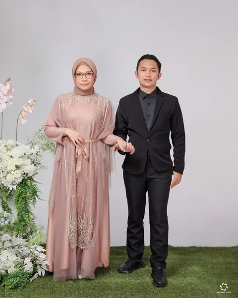 Foto sampul undangan Ifha & Arie