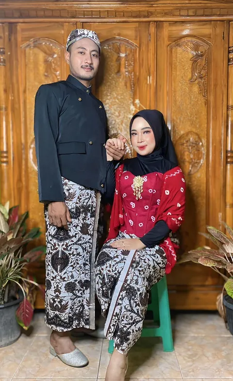 Foto sampul undangan Dodo & Ika