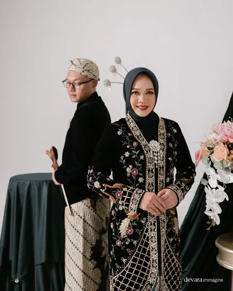 Foto sampul undangan Guswan & Srinita