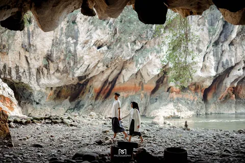 Foto sampul undangan Biaggi & Anggi