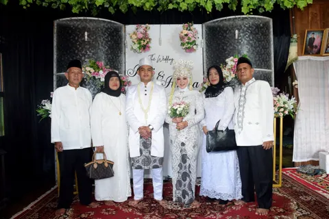Foto sampul undangan Ranti & Arif