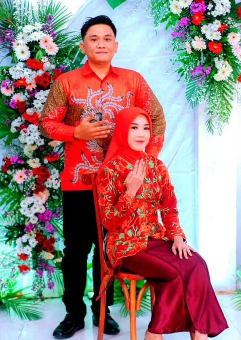 Foto sampul undangan Nita & Teguh