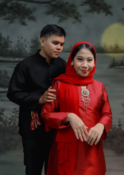 Foto sampul undangan Rizky & Icha