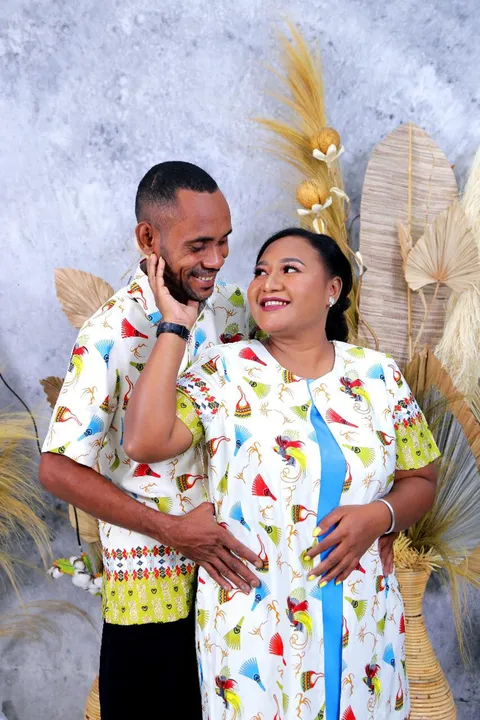 Foto sampul undangan Novela & Rido
