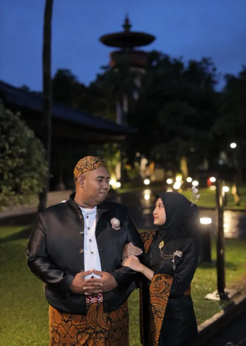 Foto sampul undangan Khoir & Nisa