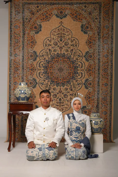 Foto sampul undangan Mara & Rosidi