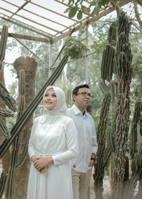 Foto sampul undangan Dede & Dita