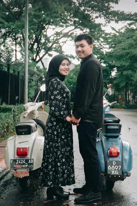 Foto sampul undangan Dewi & Ichan