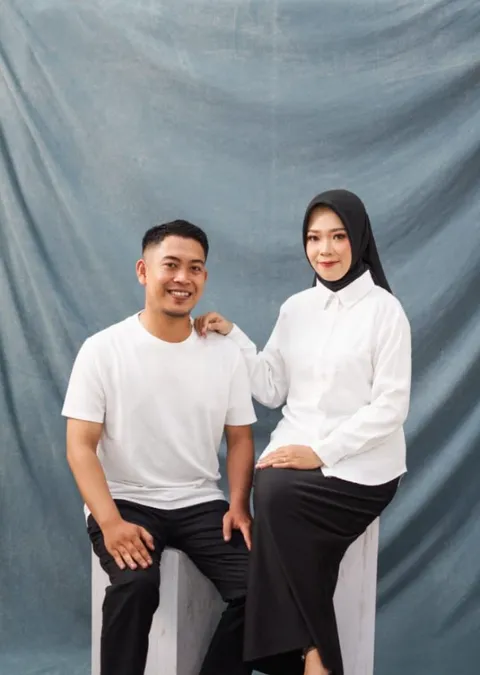 Foto sampul undangan Fika & Mujib