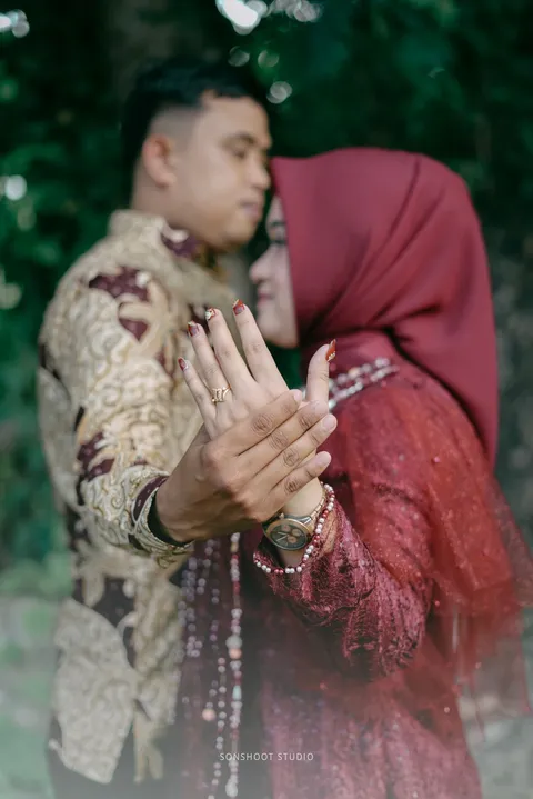 Foto sampul undangan A. Dayat & Widia