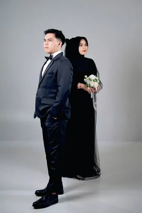 Foto sampul undangan Elvin & Nika