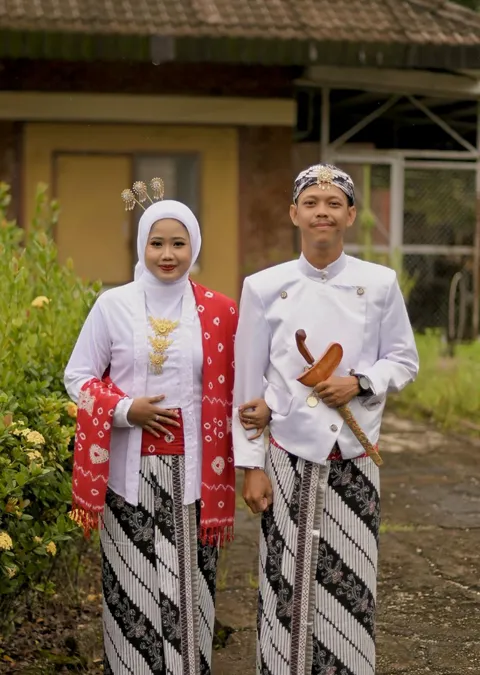 Foto sampul undangan Dandy & Dita