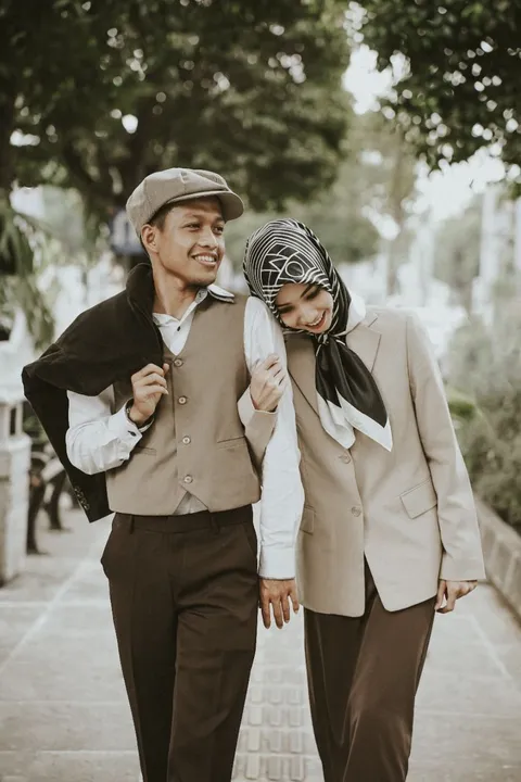 Foto sampul undangan Nisa & Rofik