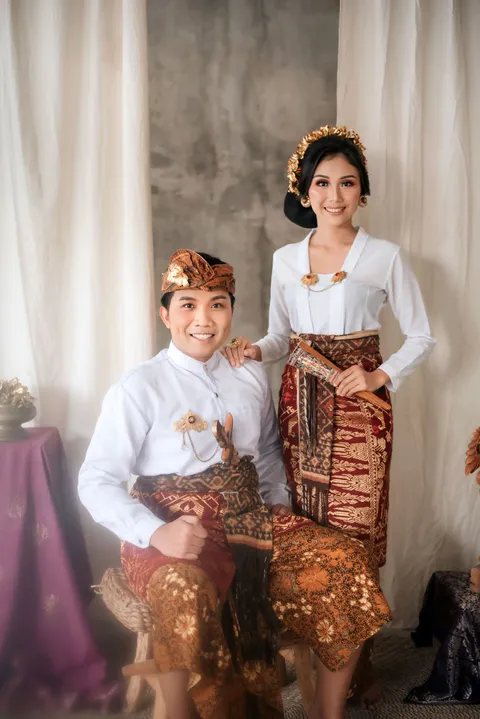 Foto sampul undangan Nadya & Fredy