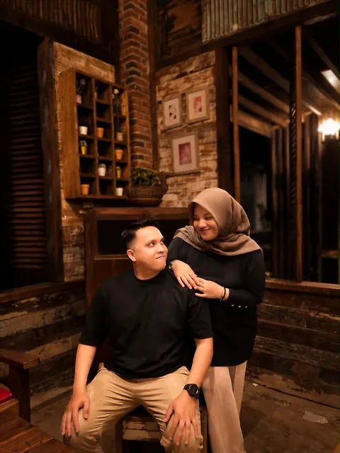 Foto sampul undangan Isan & Maya