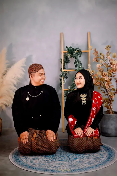 Foto sampul undangan Kiki & Heni
