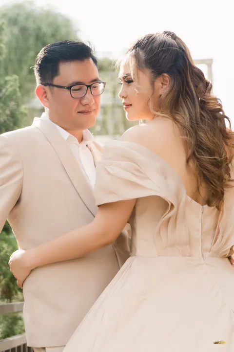 Foto sampul undangan Eklesiant & Maikel