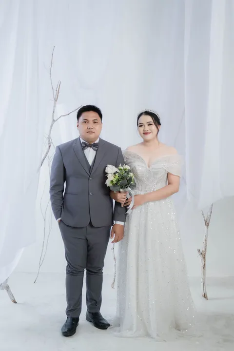 Foto sampul undangan Tasya & Stevi
