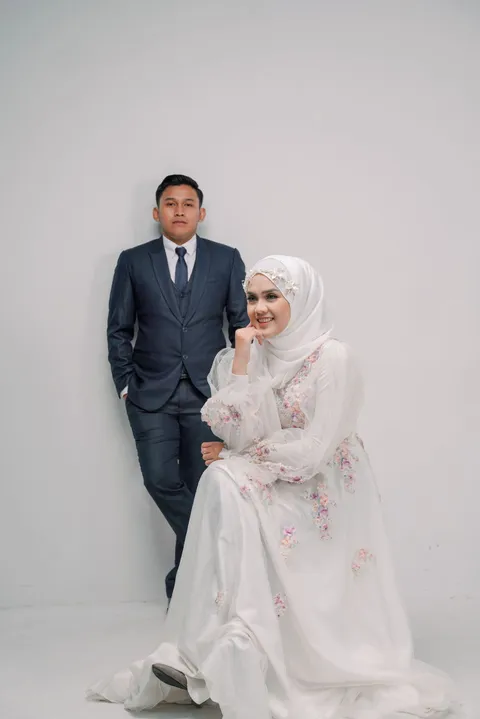 Foto sampul undangan Bagus & Riska