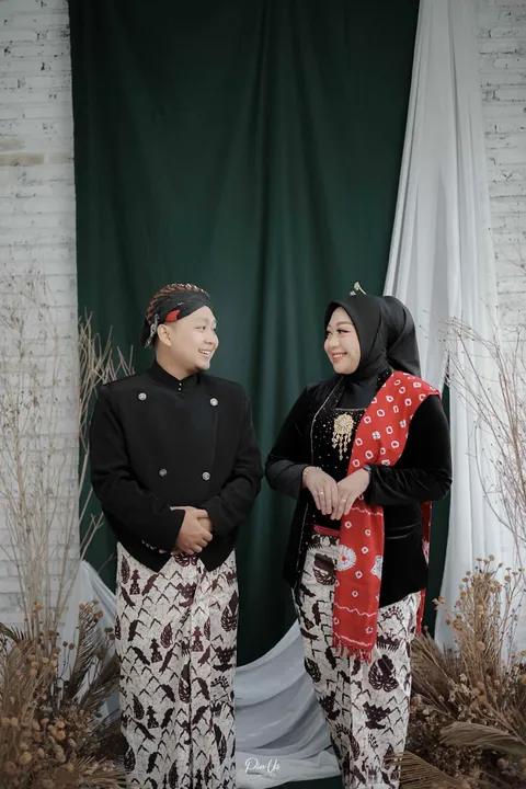 Foto sampul undangan Adi & Fafa